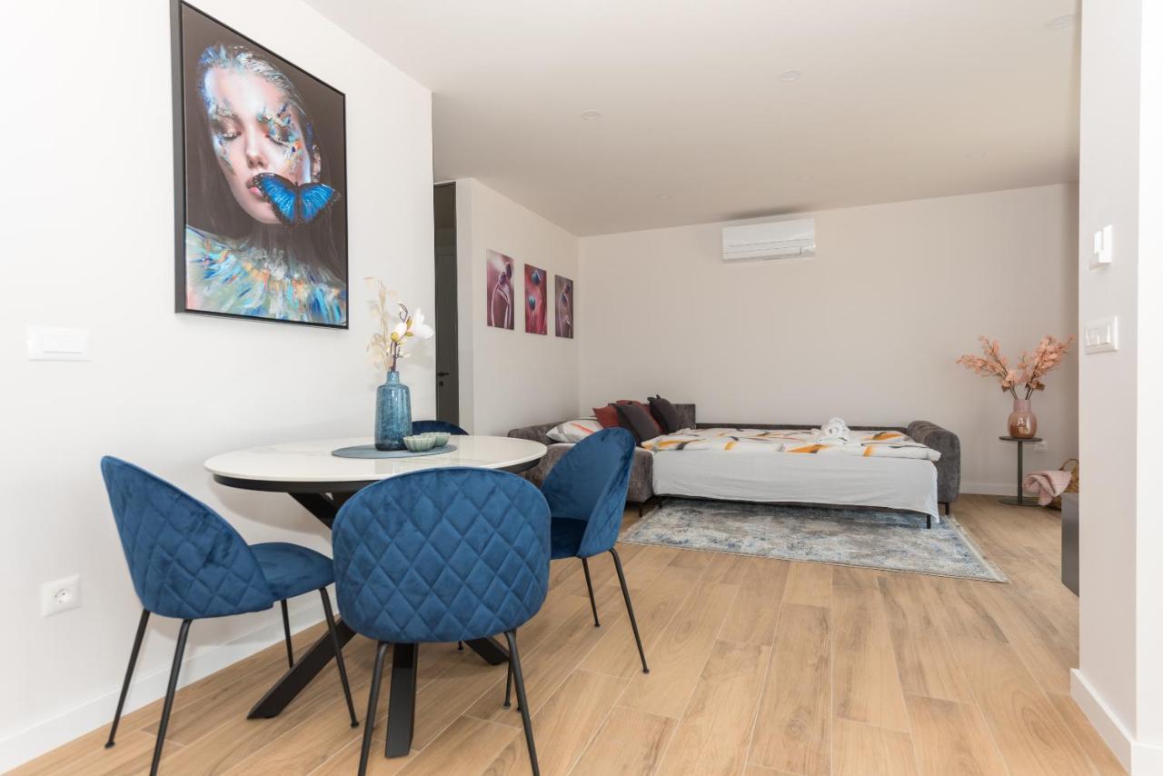 Luxury Adria Sea & City View Apartment Макарска Экстерьер фото