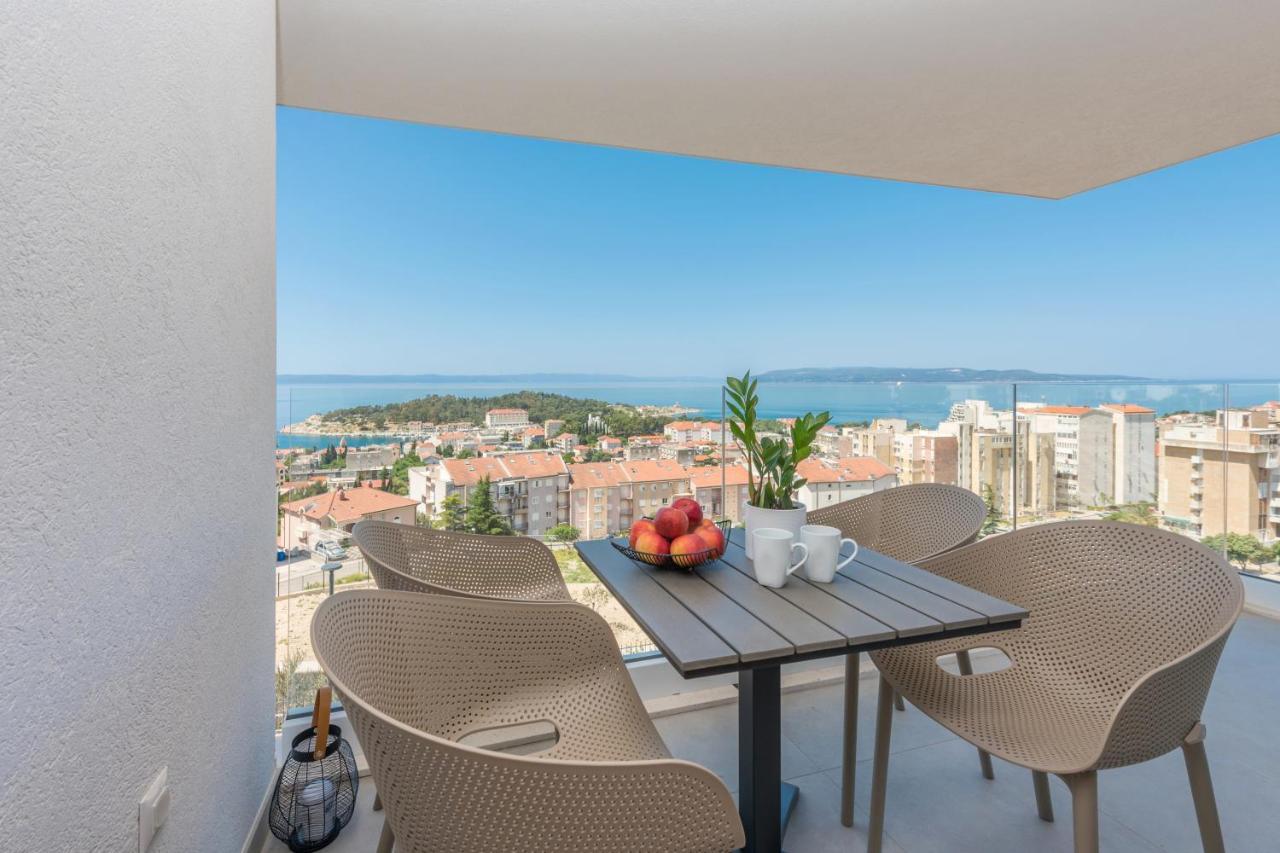 Luxury Adria Sea & City View Apartment Макарска Экстерьер фото